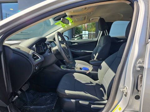 2017 Chevrolet Cruze LT Auto
