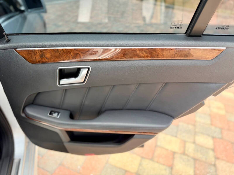 2013 Mercedes-Benz E-Class E 550 4MATIC