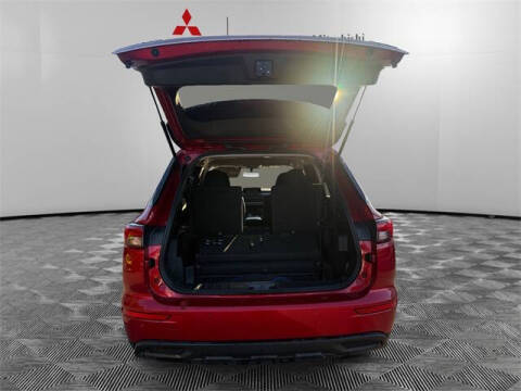 2023 Mitsubishi Outlander PHEV ES