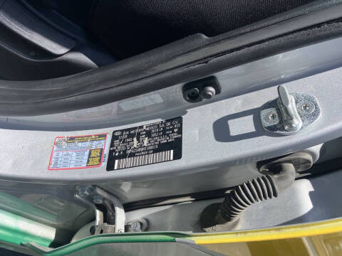 2019 Kia Rio 5-Door S