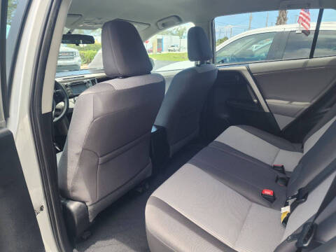 2013 Toyota RAV4 LE