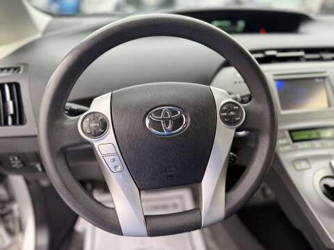 2013 Toyota Prius Three