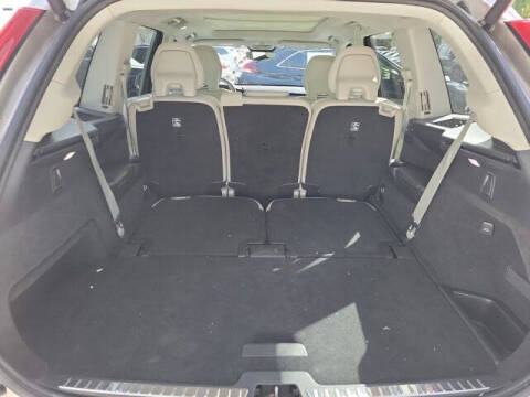 2024 Volvo XC90 B5 Core Bright Theme