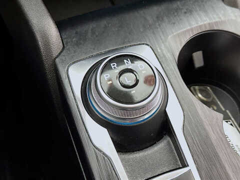 2022 Ford Escape Hybrid SE