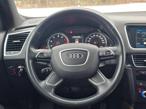 2017 Audi Q5 2.0T quattro Premium Plus