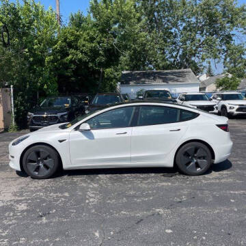 2021 Tesla Model 3 Standard Range Plus