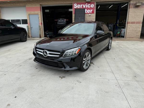 2021 Mercedes-Benz C-Class Sedan C300's photo