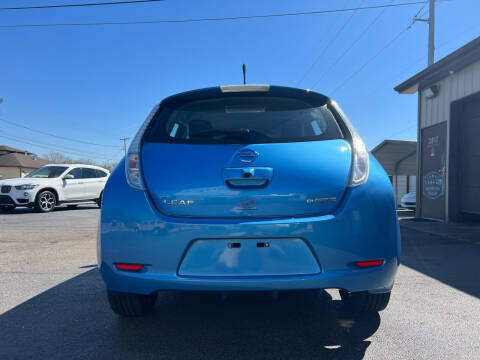 2014 Nissan LEAF SV