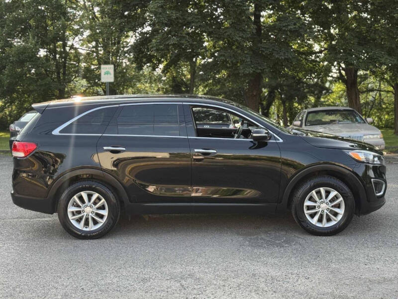 2017 Kia Sorento L
