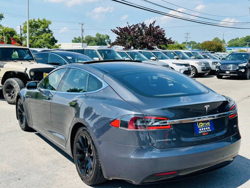2016 Tesla Model S 75D