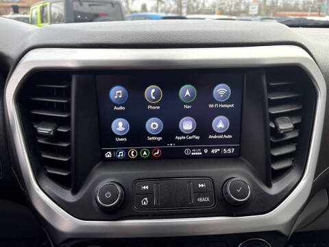 2023 GMC Acadia SLT