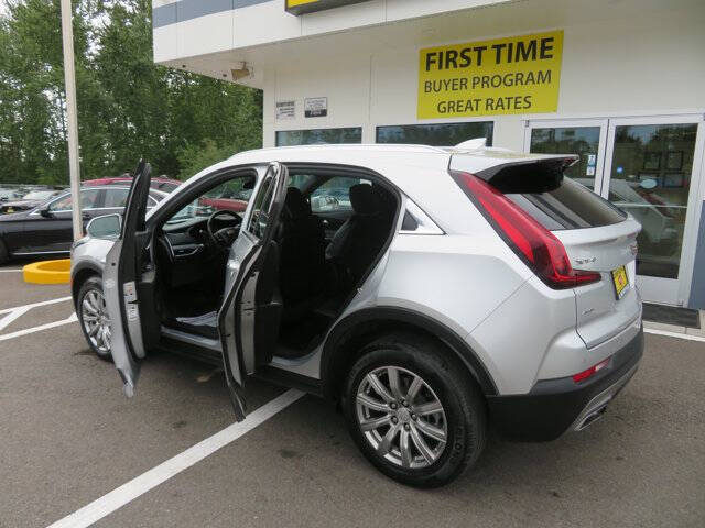 2020 Cadillac XT4 Premium Luxury