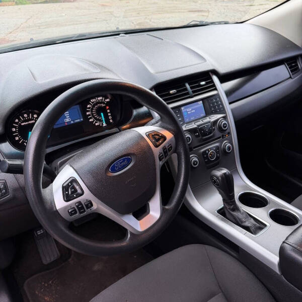 2014 Ford Edge SE