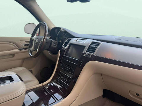 2014 Cadillac Escalade Premium