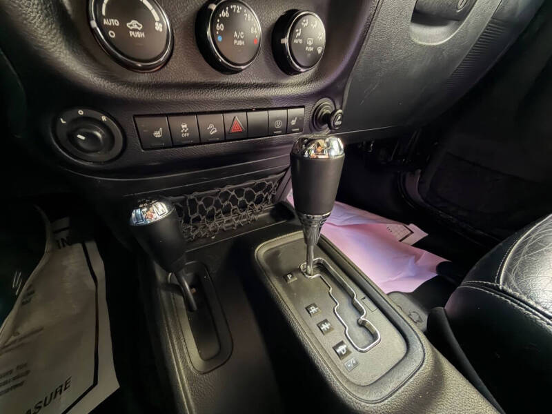 2015 Jeep Wrangler Unlimited Sahara