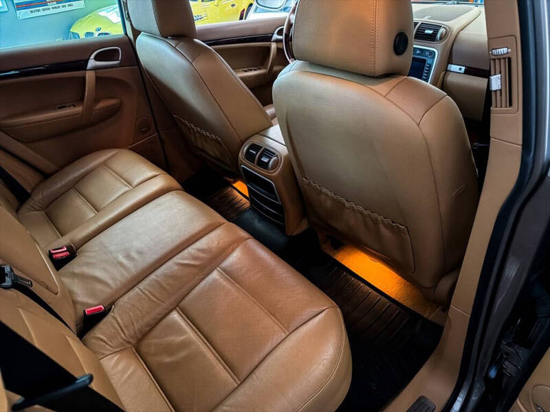 2005 Porsche Cayenne S