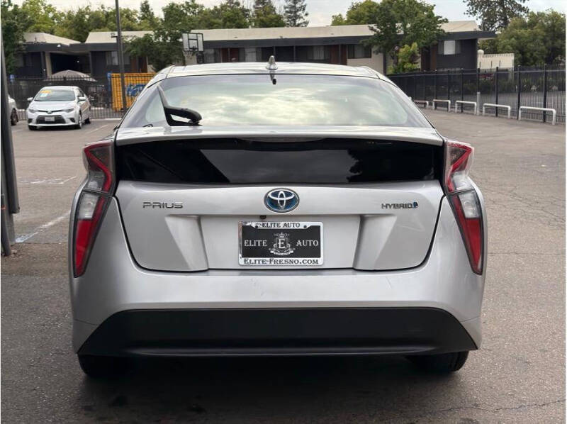 2016 Toyota Prius