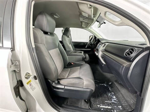 2017 Toyota Tundra SR5