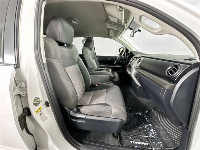 2017 Toyota Tundra SR5