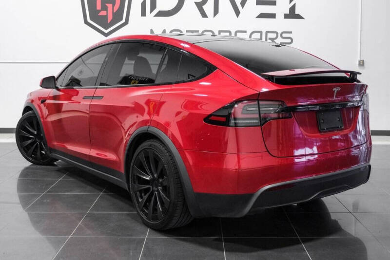 2022 Tesla Model X Plaid