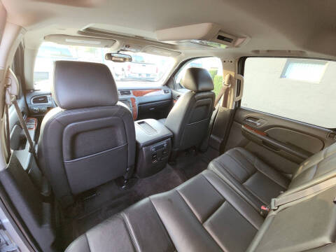 2013 Chevrolet Avalanche LT Black Diamond