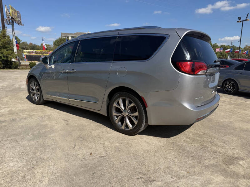 2018 Chrysler Pacifica Limited
