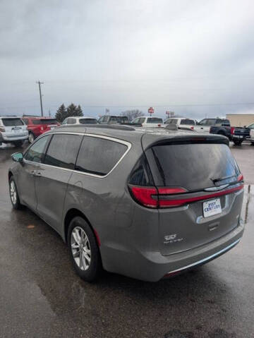 2022 Chrysler Pacifica Touring