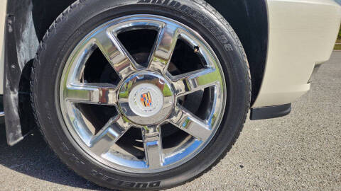 2012 Cadillac Escalade Luxury