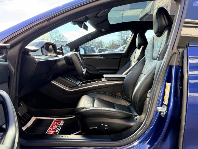 2023 Tesla Model S Plaid