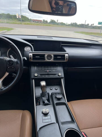 2016 Lexus IS 200t