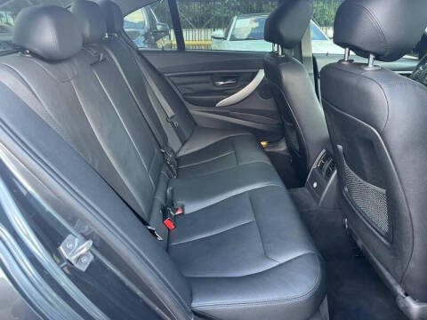 2013 BMW 3 Series 328i