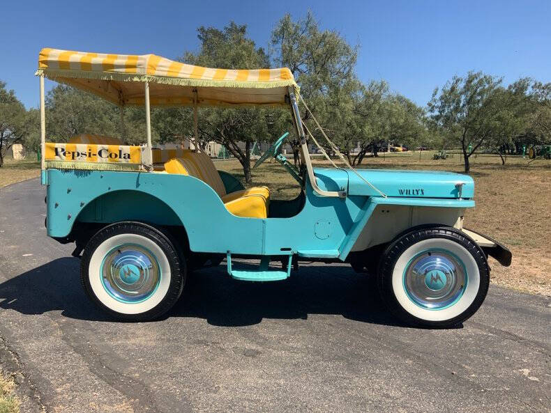 1960 Willys Surrey Gala