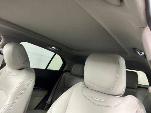 2023 Cadillac XT4 Luxury