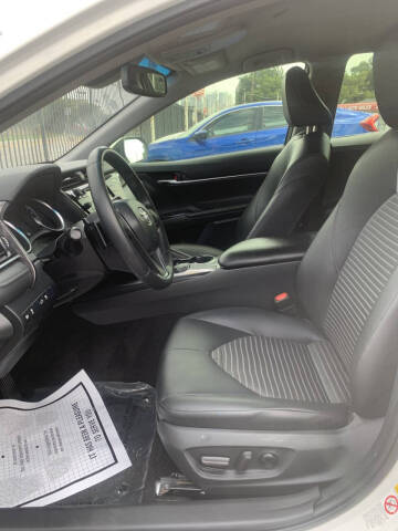 2018 Toyota Camry SE