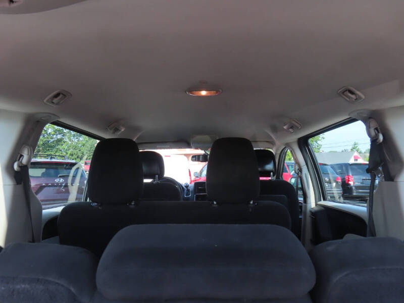 2016 Dodge Grand Caravan American Value Package