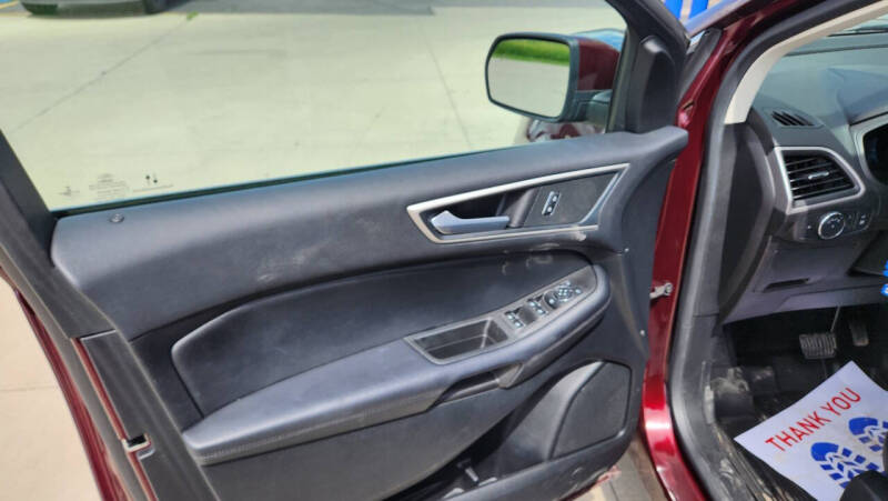 2022 Ford Edge