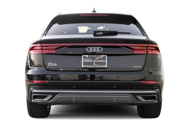 2020 Audi Q8 quattro Prestige 55 TFSI