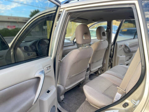 2005 Toyota RAV4