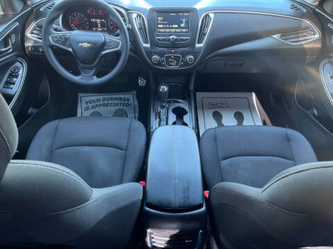 2017 Chevrolet Malibu LT