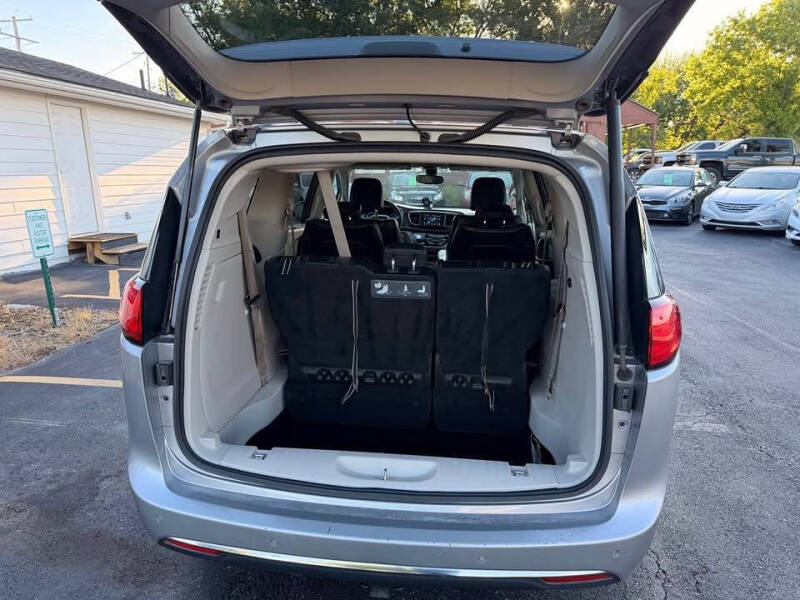 2018 Chrysler Pacifica Touring L
