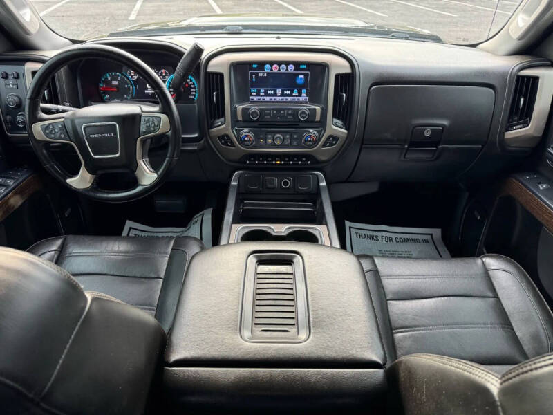 2017 GMC Sierra 2500HD Denali