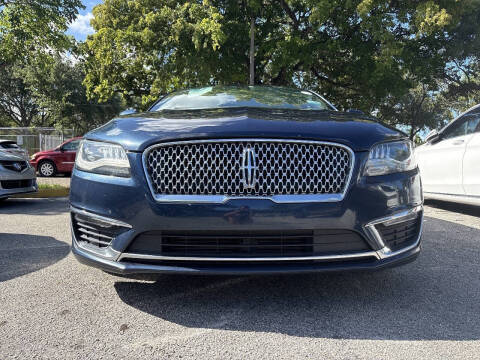 2017 Lincoln MKZ Select