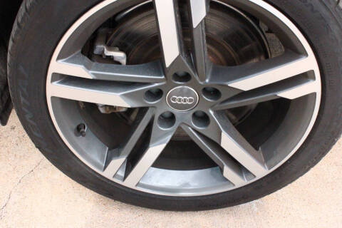 2017 Audi A4 2.0T quattro Premium Plus