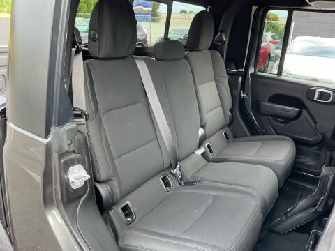 2022 Jeep Gladiator Willys