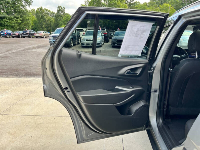 2025 Chevrolet Trax RS