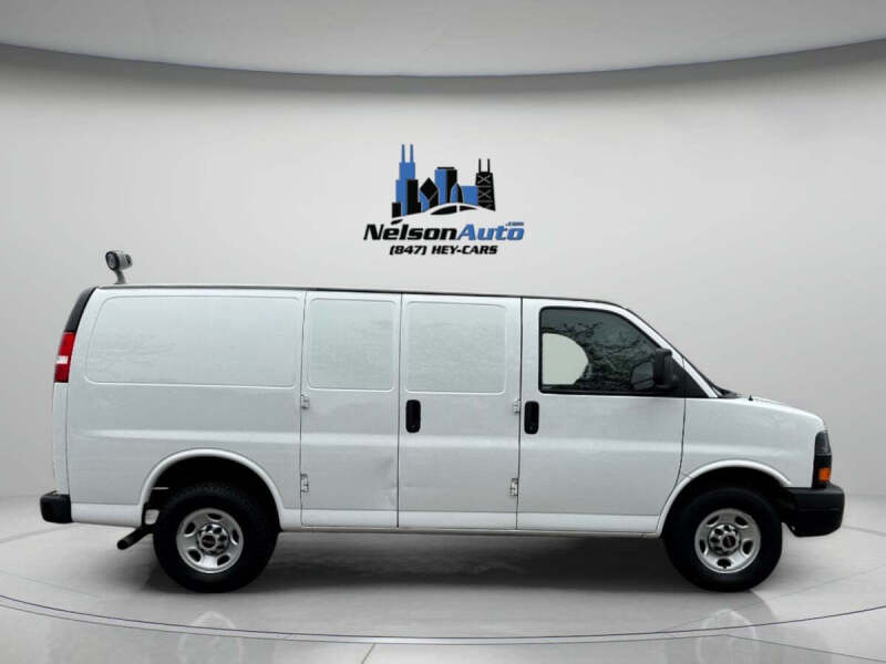2021 GMC Savana 2500
