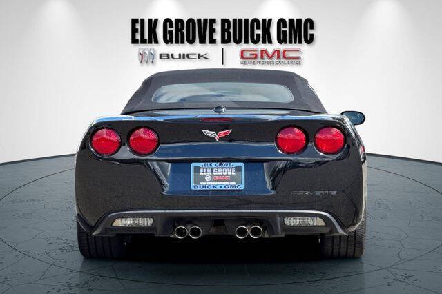 2005 Chevrolet Corvette