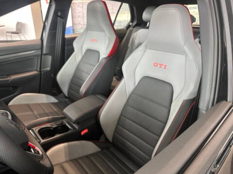 2026 Volkswagen Golf GTI SE