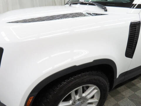 2025 Land Rover Defender 130 P300 S