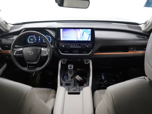 2024 Toyota Grand Highlander Hybrid Limited